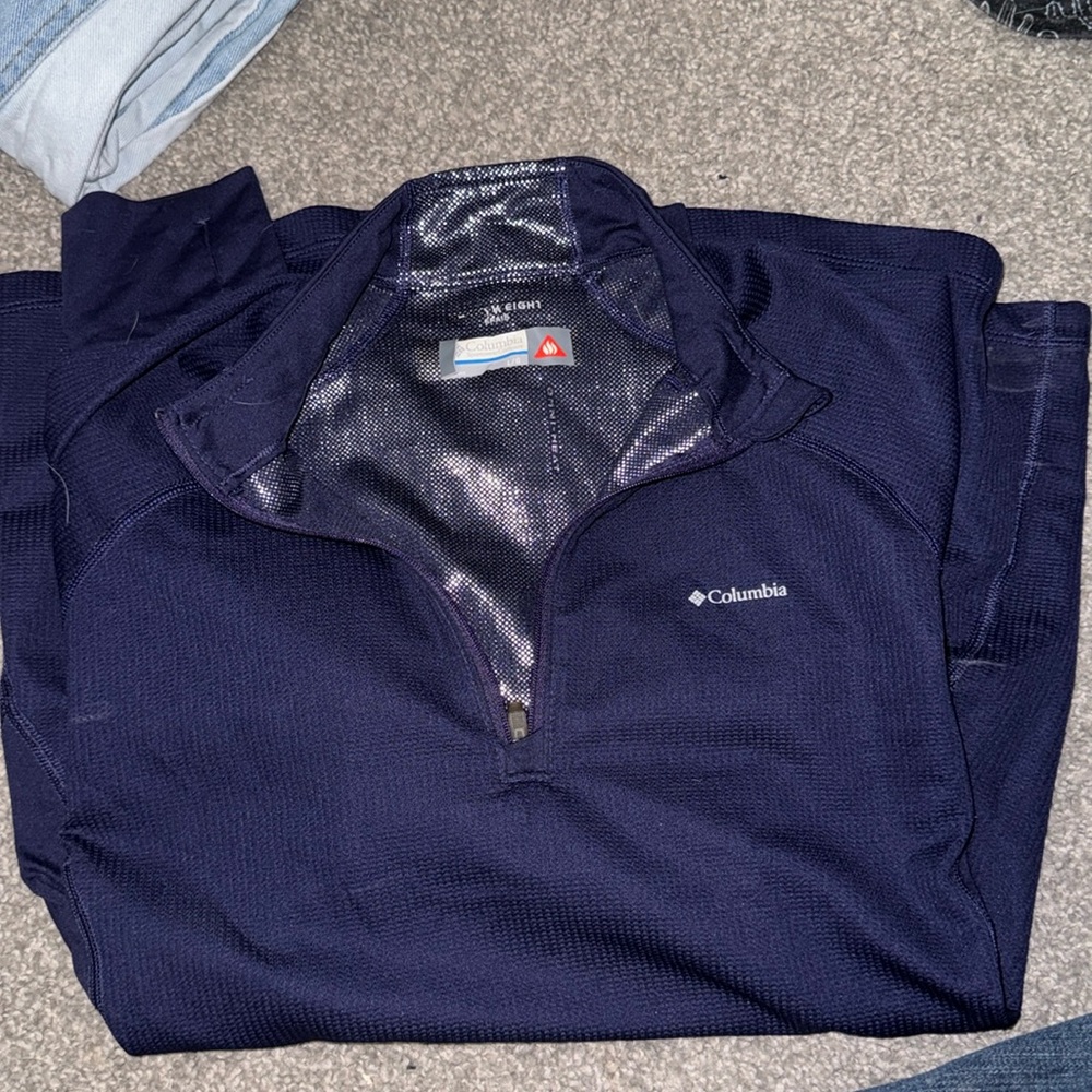 Columbia Sweatshirt